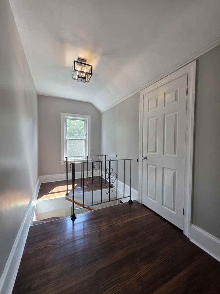 61-65 Magnolia St - Photo 6 of 11