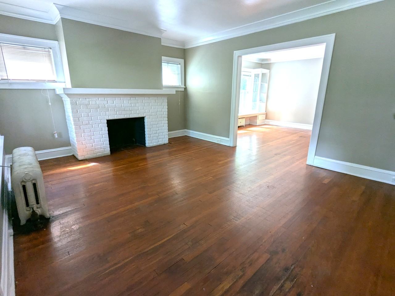 2965 E Derbyshire Rd - Photo 4 of 34