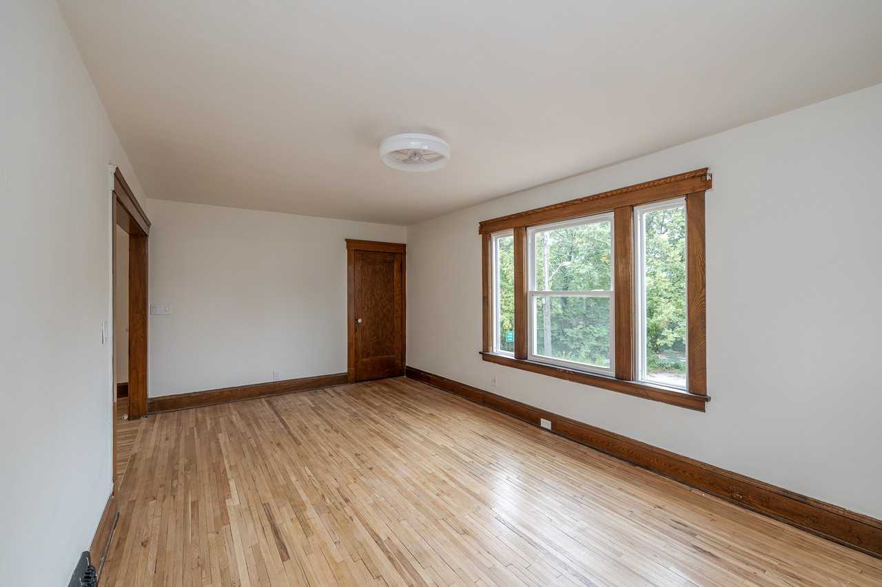 4328 Riverside Ave - Photo 7 of 22