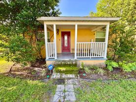 1219 E Frierson Ave - Photo 1 of 1