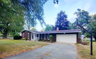 featured image of 53120 Fox Ct