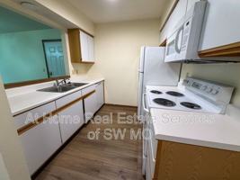 featured image of 2029 S National Ave #17