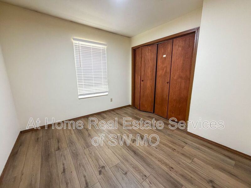 2029 S National Ave #17 - Photo 7 of 11