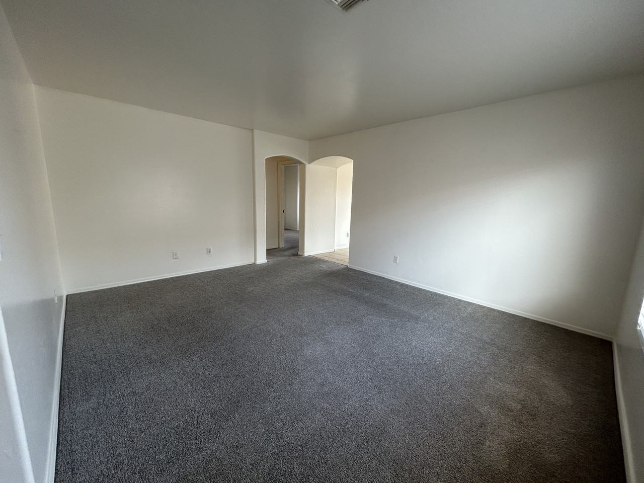 12232 W Windrose Dr - Photo 3 of 29