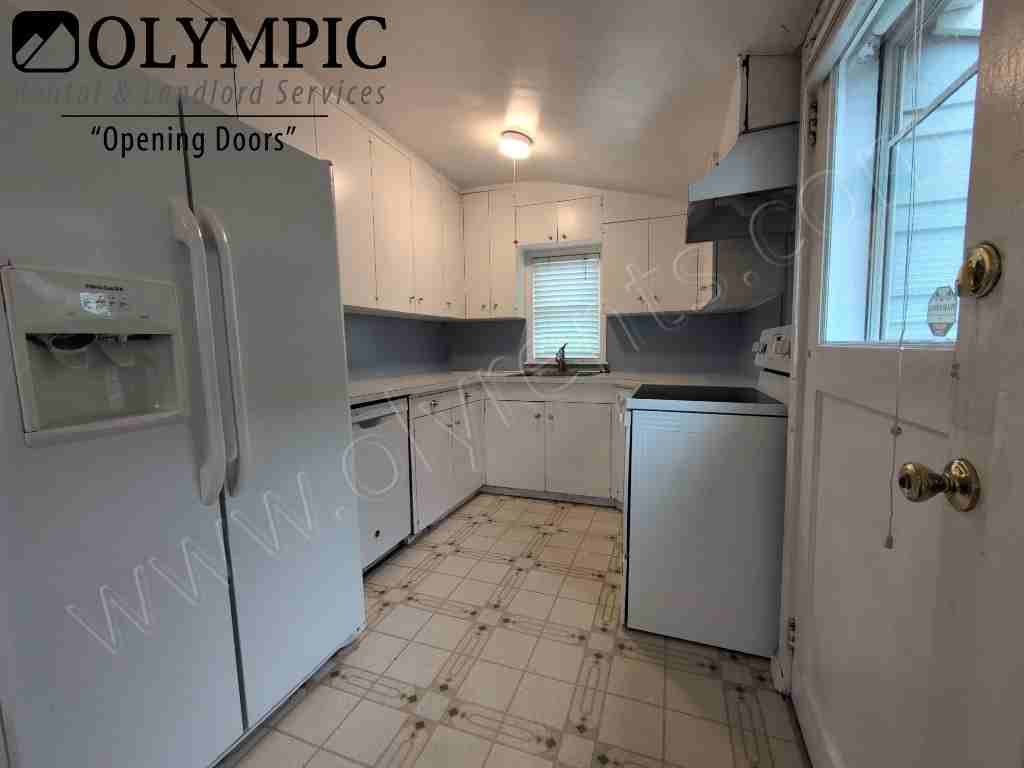 4941 N Defiance St - Photo 7 of 25