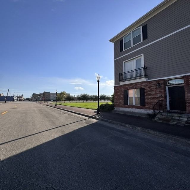 701 Trinity St #620 - Photo 3 of 27