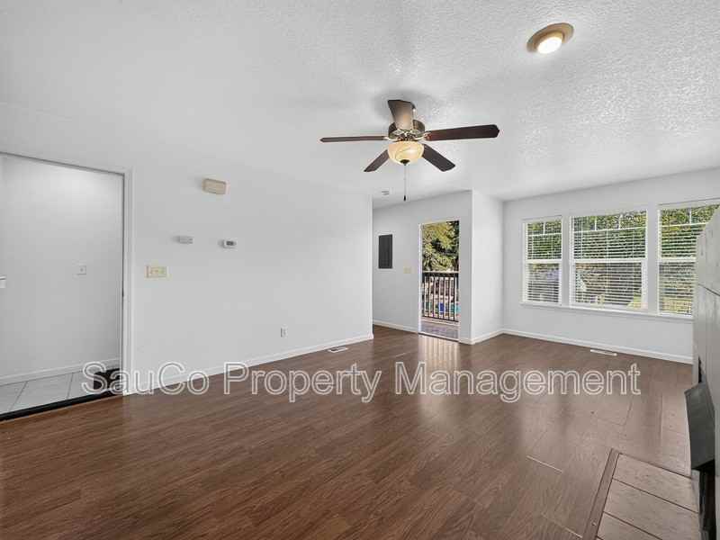 5413 Se 119th Ave - Photo 7 of 20
