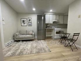 252 Main St W #6 - Photo 1 of 1