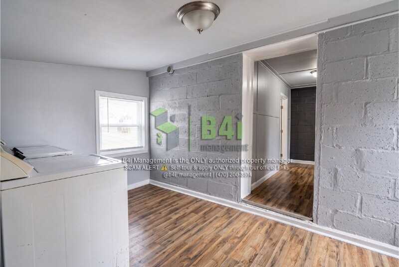 70 W Smith Rd - Photo 4 of 18