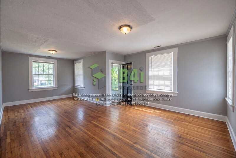 243 Margaret Ave - Photo 3 of 11