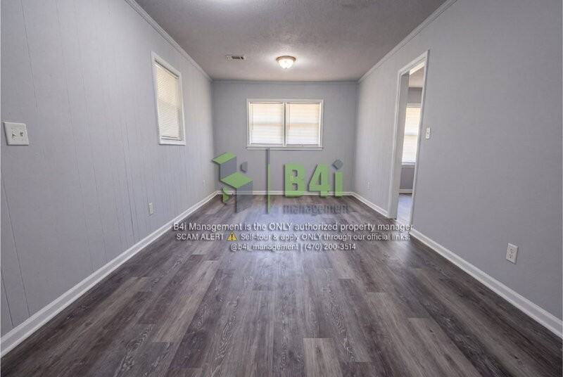 1704 Pheasant Dr - Photo 2 of 16