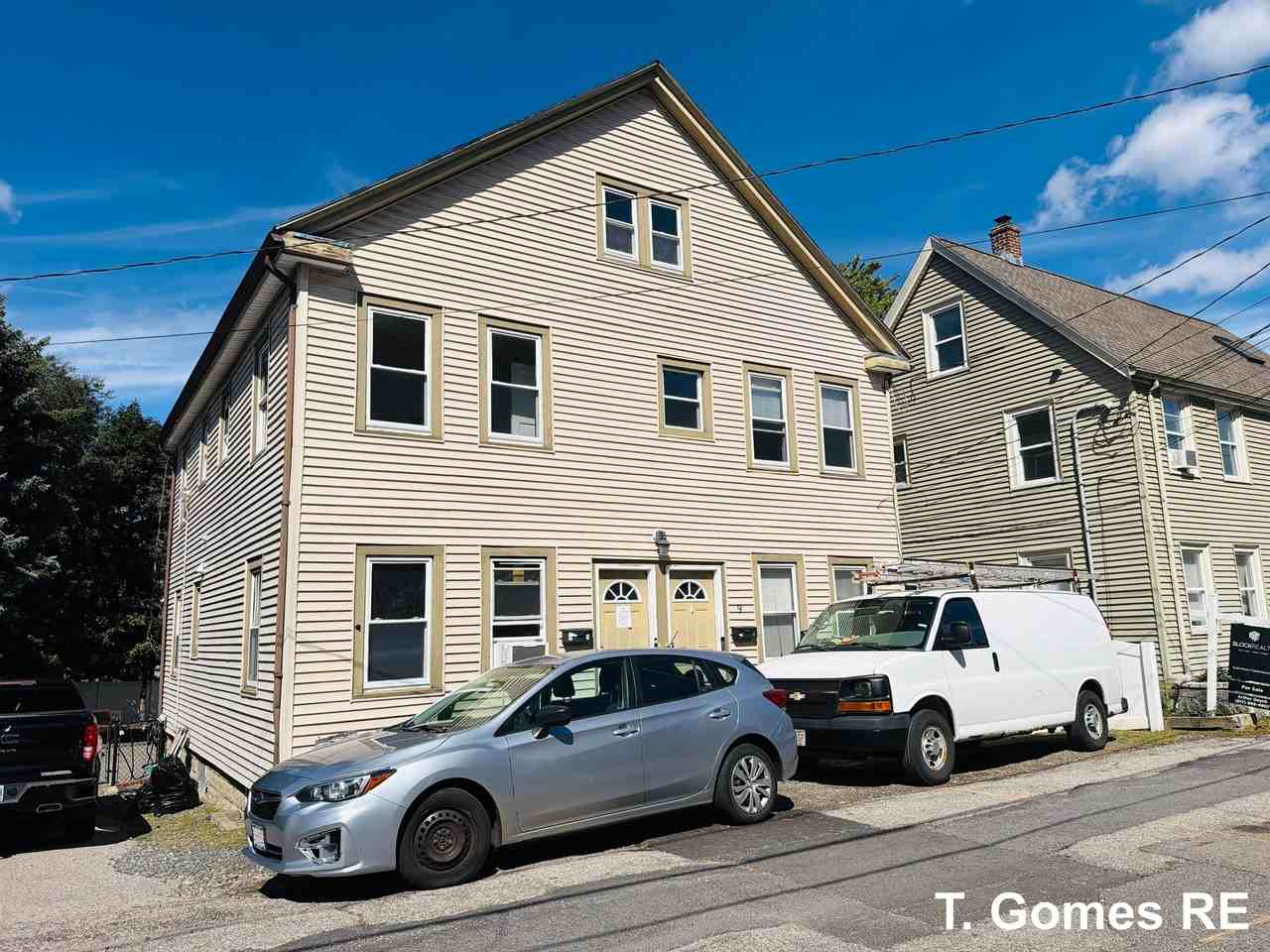 9 Hearn St #2 - Photo 2 of 32