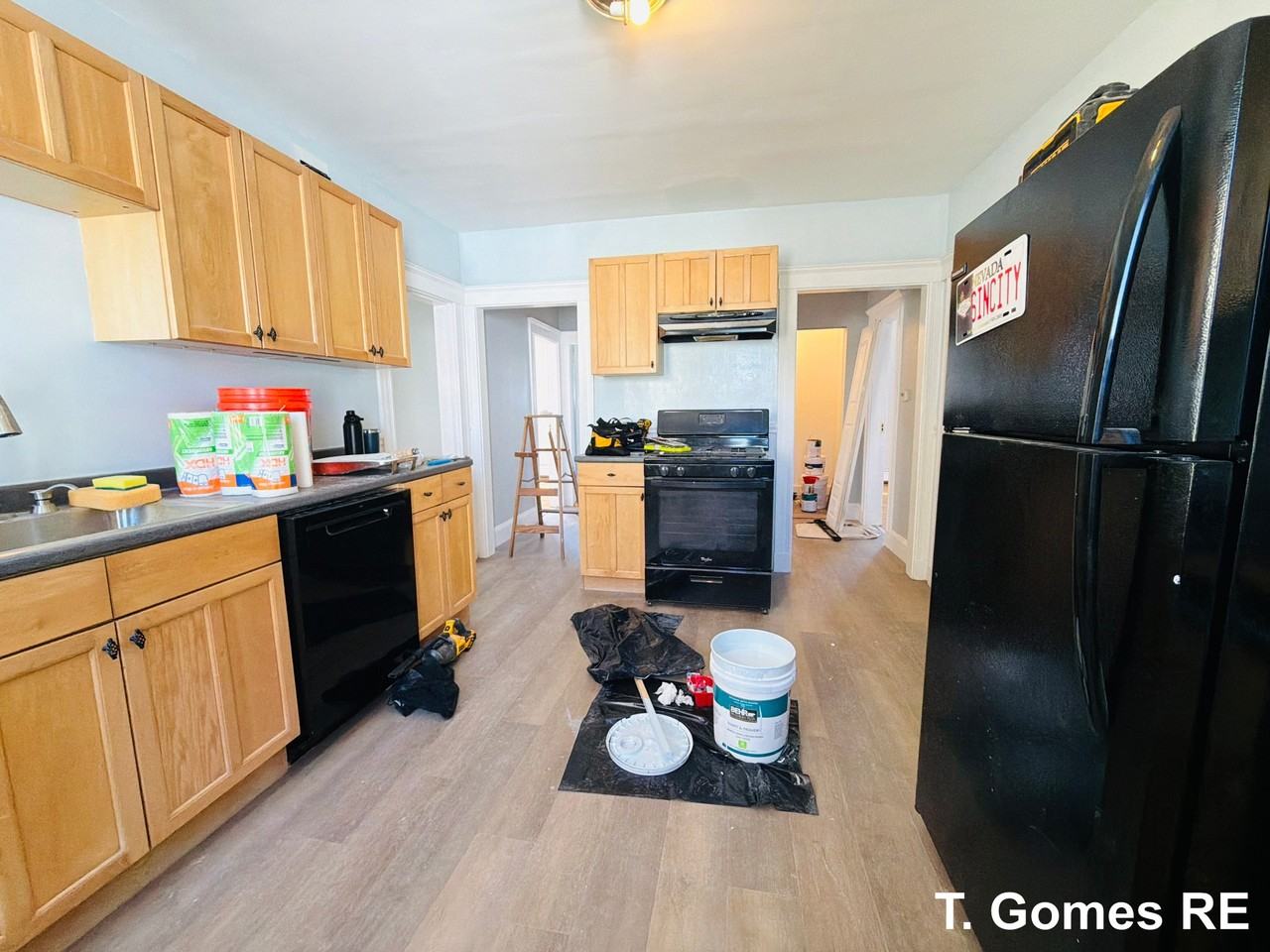 9 Hearn St #2 - Photo 4 of 32