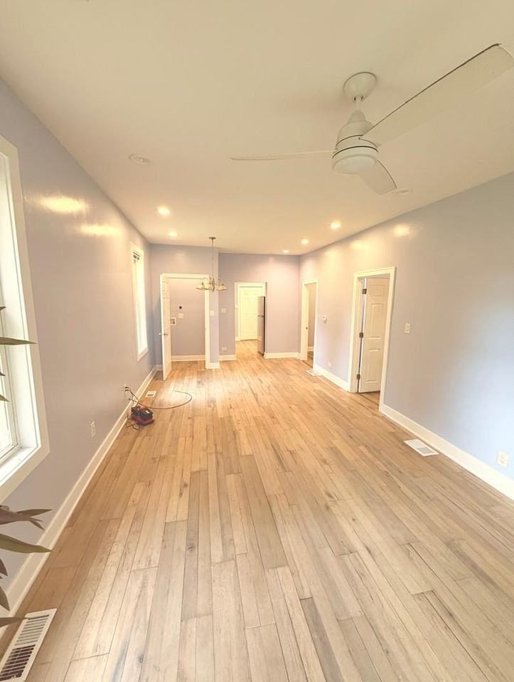 6508 S Carpenter St #3 - Photo 3 of 9
