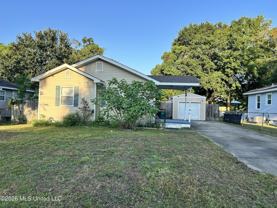 179 Dahlia St - Photo 1 of 1