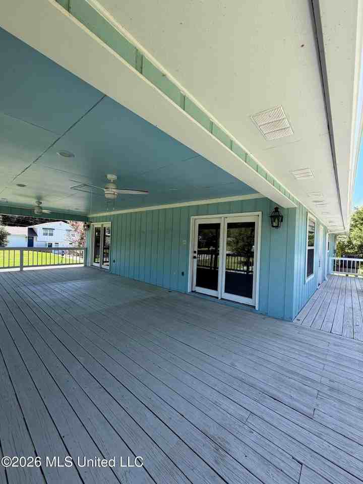 11562 Otto Ave - Photo 2 of 36