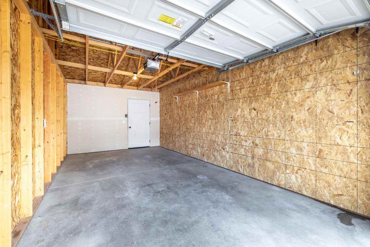 1715 Euclid Ave - Photo 6 of 15
