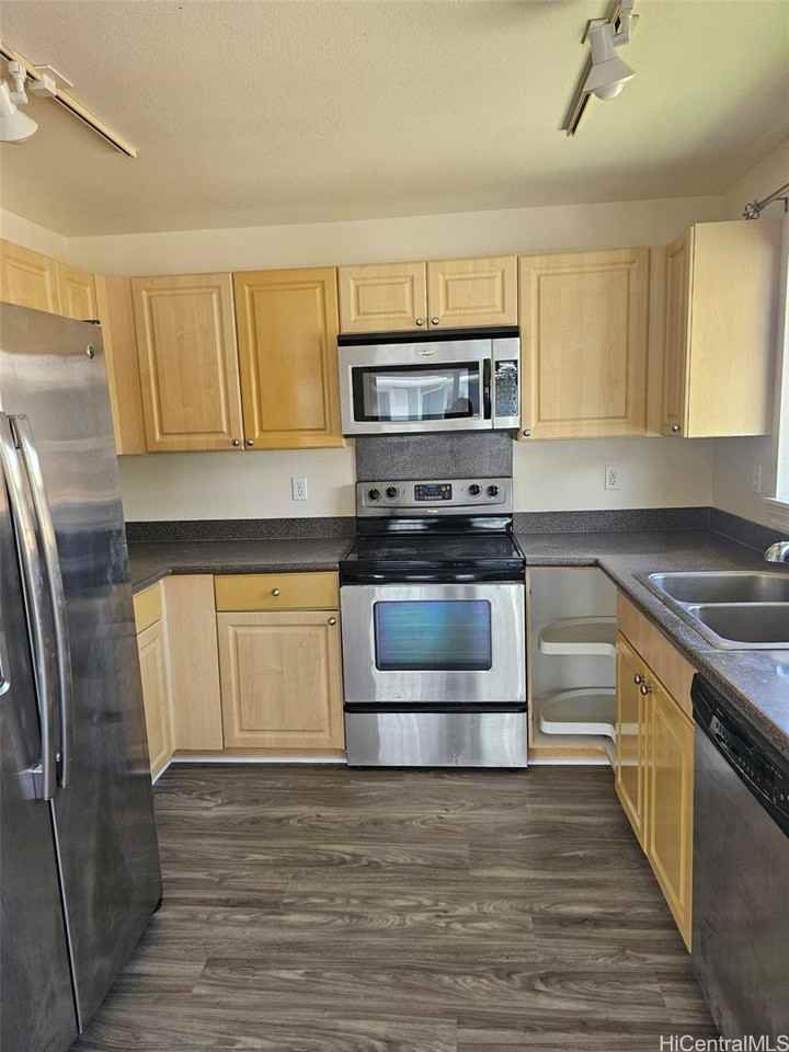 92-1139 Panana St #1301 - Photo 6 of 16