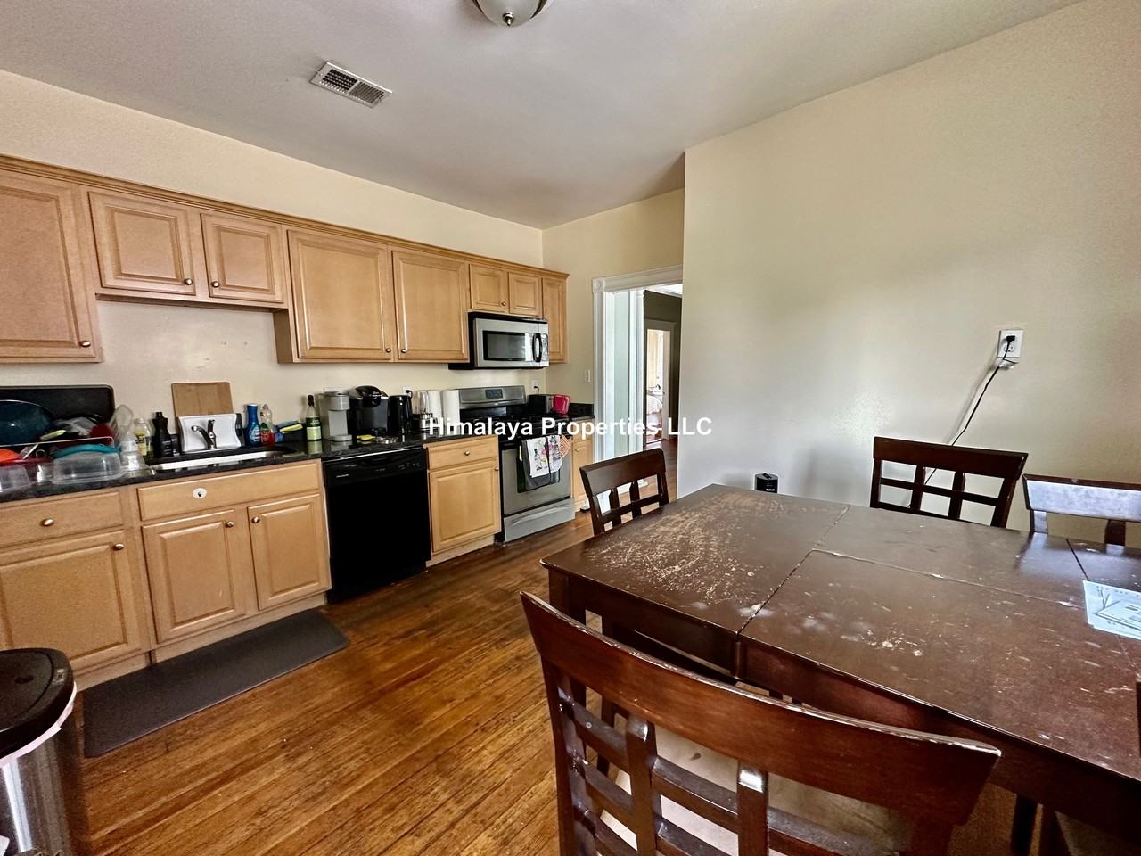 22 Curtis Ave #2 - Photo 3 of 11