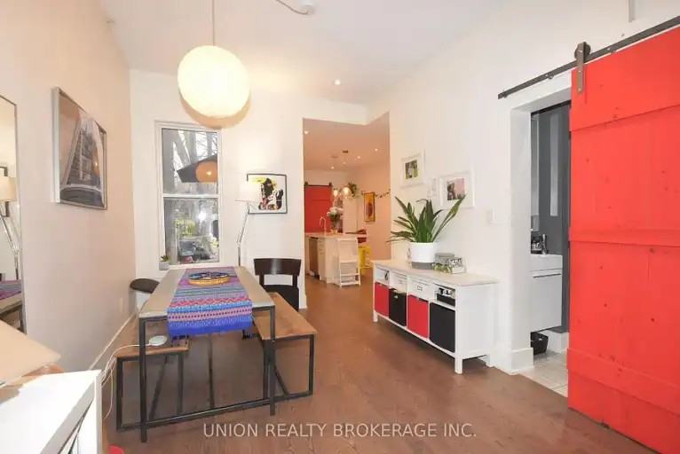 66 Lansdowne Ave #1 - Photo 3 of 15