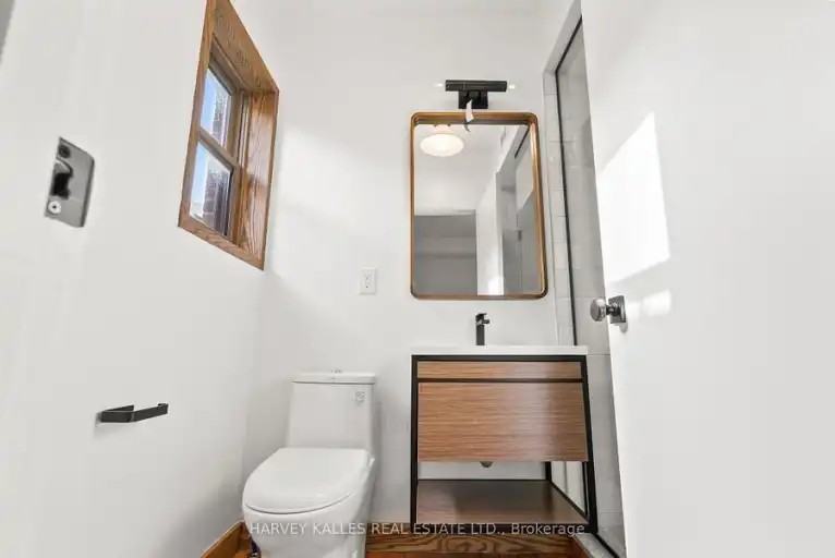 663 Greenwood Ave #1 - Photo 6 of 21
