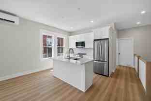 533 Washington St #A - Photo 1 of 1