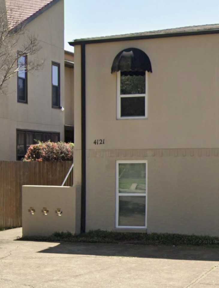 4121 Emerson Ave #A - Photo 2 of 4