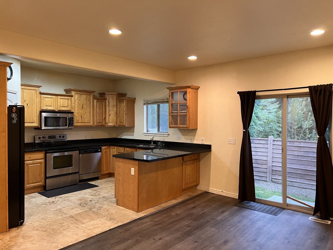 271 E Ailee Ln #1 - Photo 4 of 24