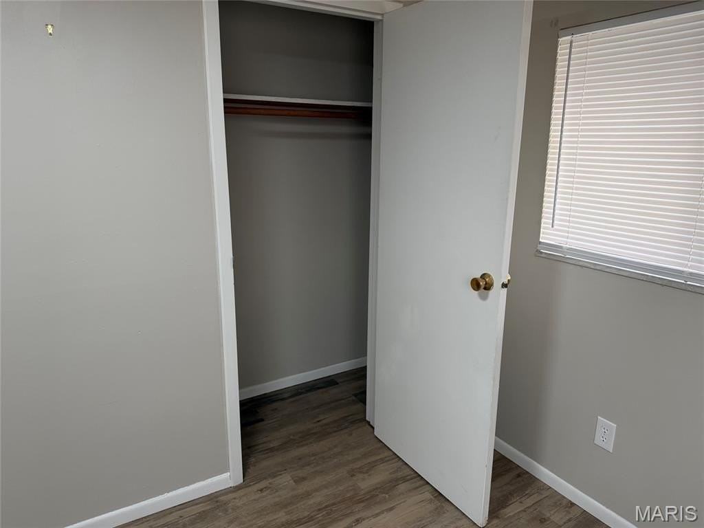 260 E Acton Ave #C - Photo 4 of 8