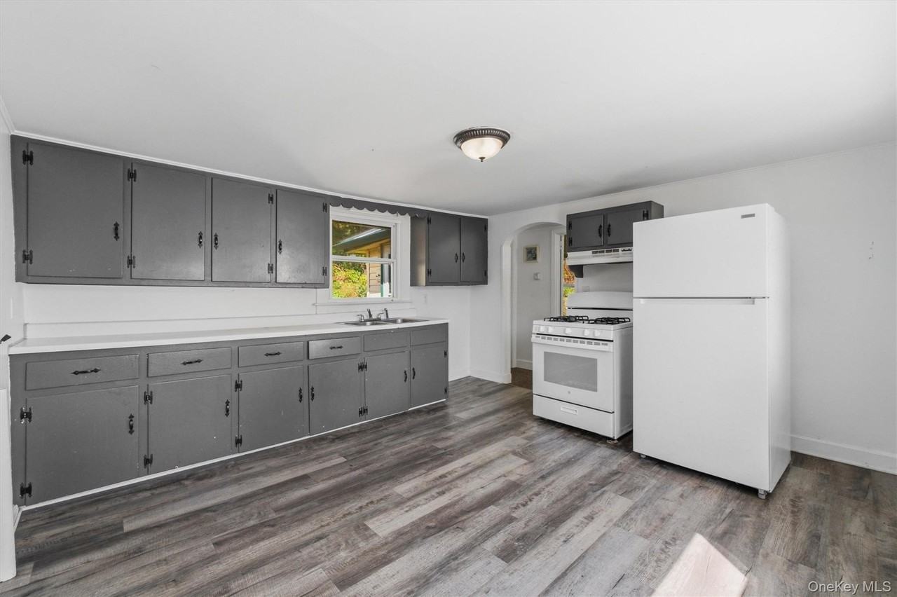 36 Mount Zion Rd #1 - Photo 4 of 18