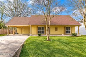featured image of 222 Winsor Dr