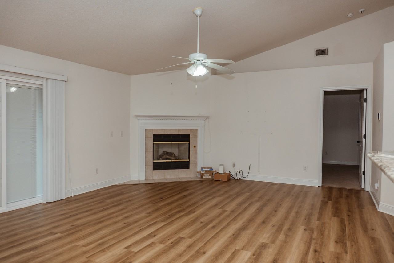 641 Territory Ln #156 - Photo 6 of 32