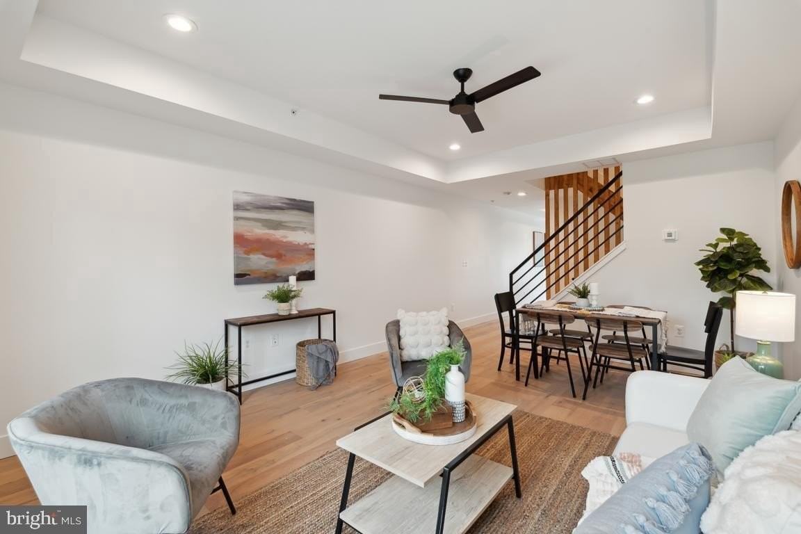 1207 Dellwood Ave - Photo 4 of 35