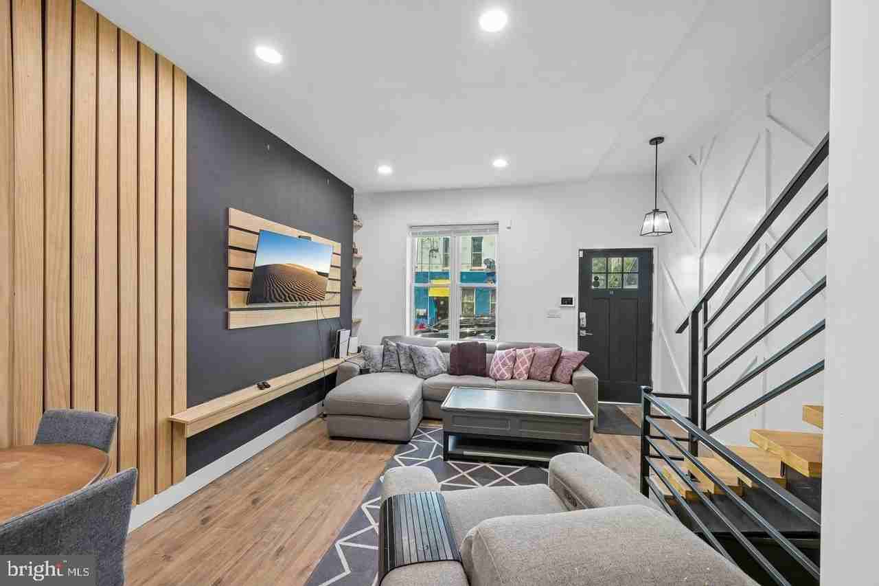 2540 W Montgomery Ave - Photo 7 of 39