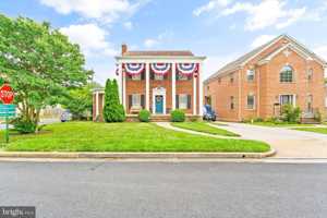 featured image of 3100 12th St S
