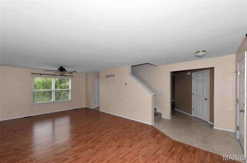 1225 Flintshire Ln - Photo 4 of 25