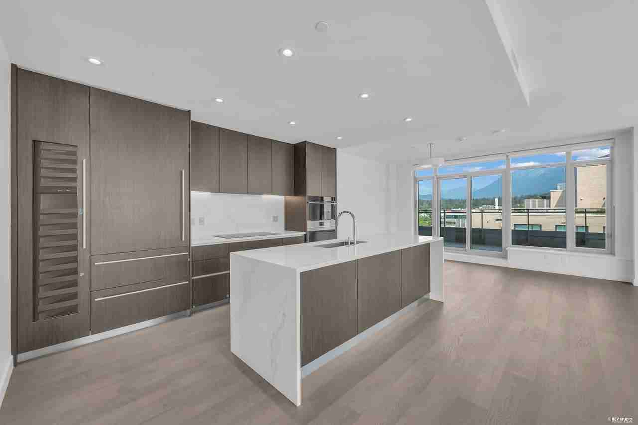 777 Harbour Way #705 - Photo 5 of 25