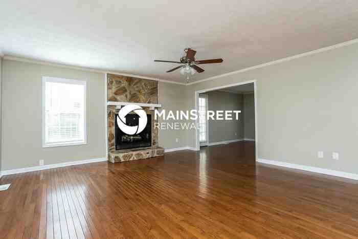 3171 Pilgrims Dr - Photo 2 of 17