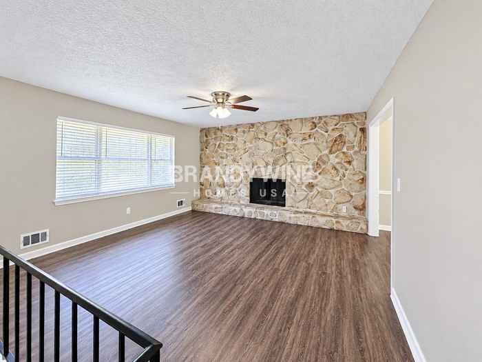 8932 Raven Dr - Photo 4 of 22