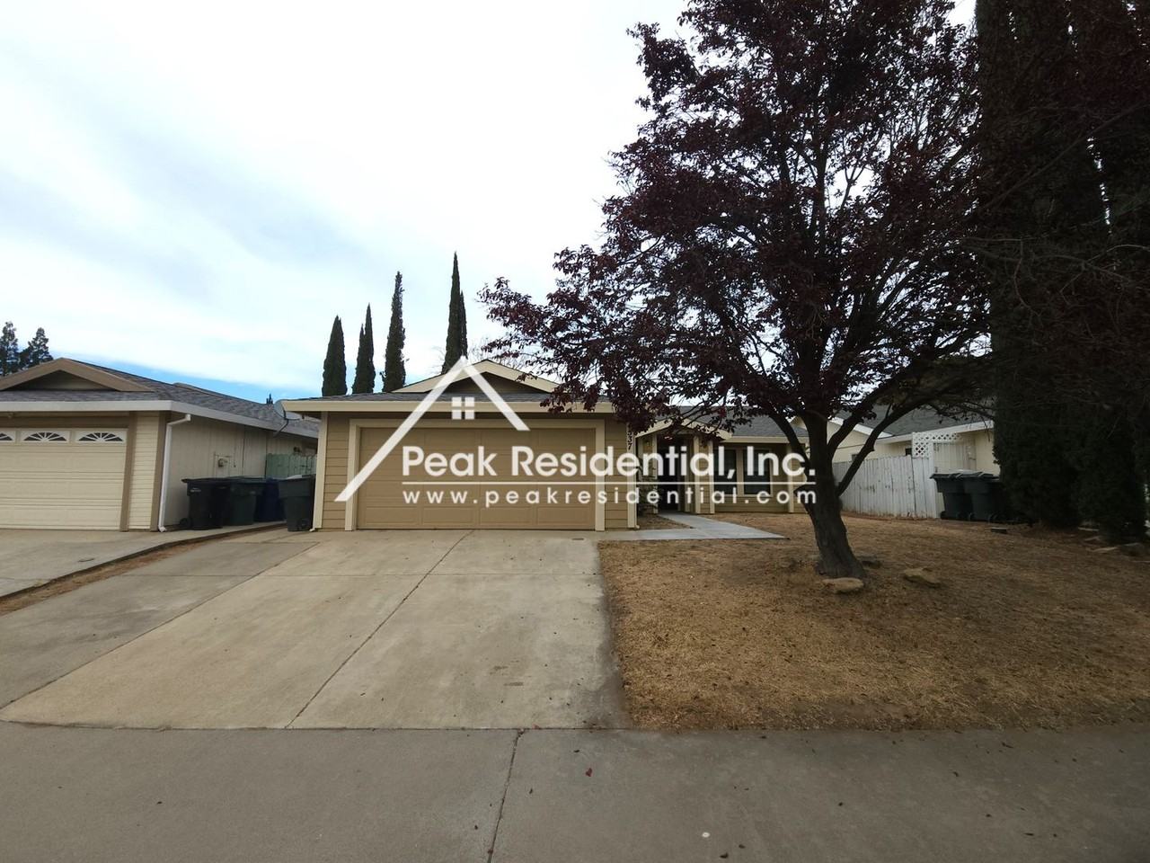 4537 Fox Valley Cir