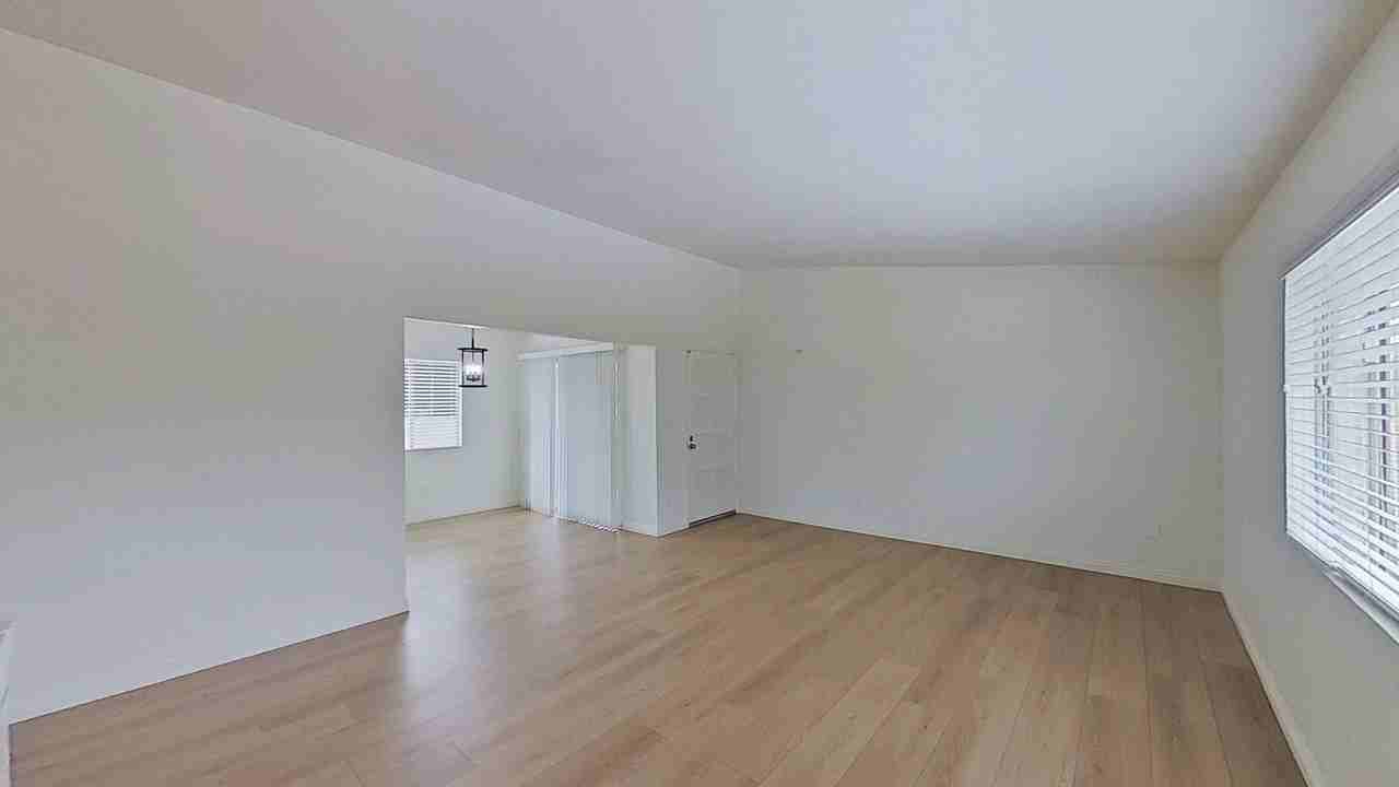 602 S Harmon St - Photo 5 of 22