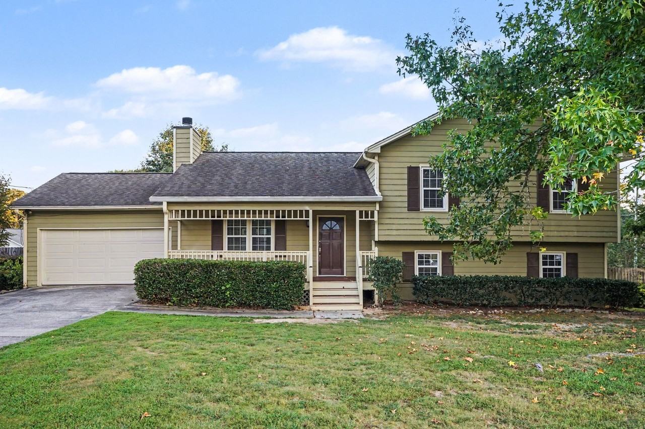 3030 Green Meadow Ln - Photo 2 of 27