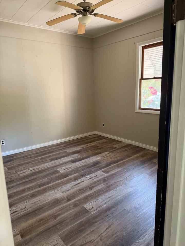 1709 Grand Ave - Photo 5 of 11