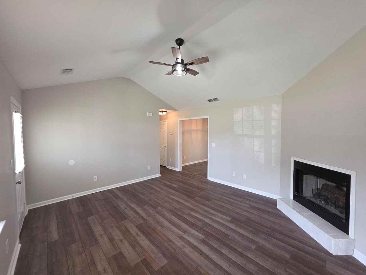 5220 Austin Pl - Photo 5 of 20