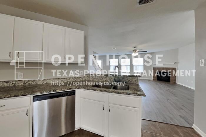 9829 Hyacinth Way - Photo 6 of 23