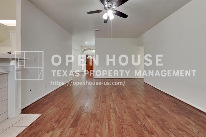 2615 Honeysuckle Walk - Photo 5 of 22