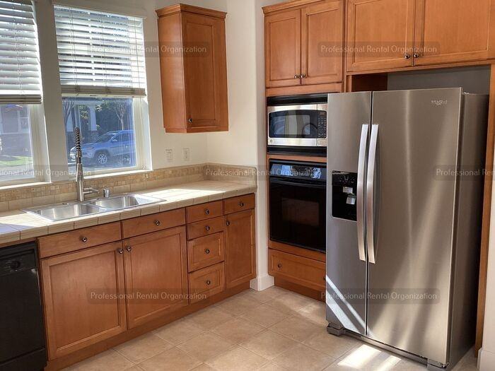 3224 Von Uhlit Ranch Rd - Photo 7 of 37