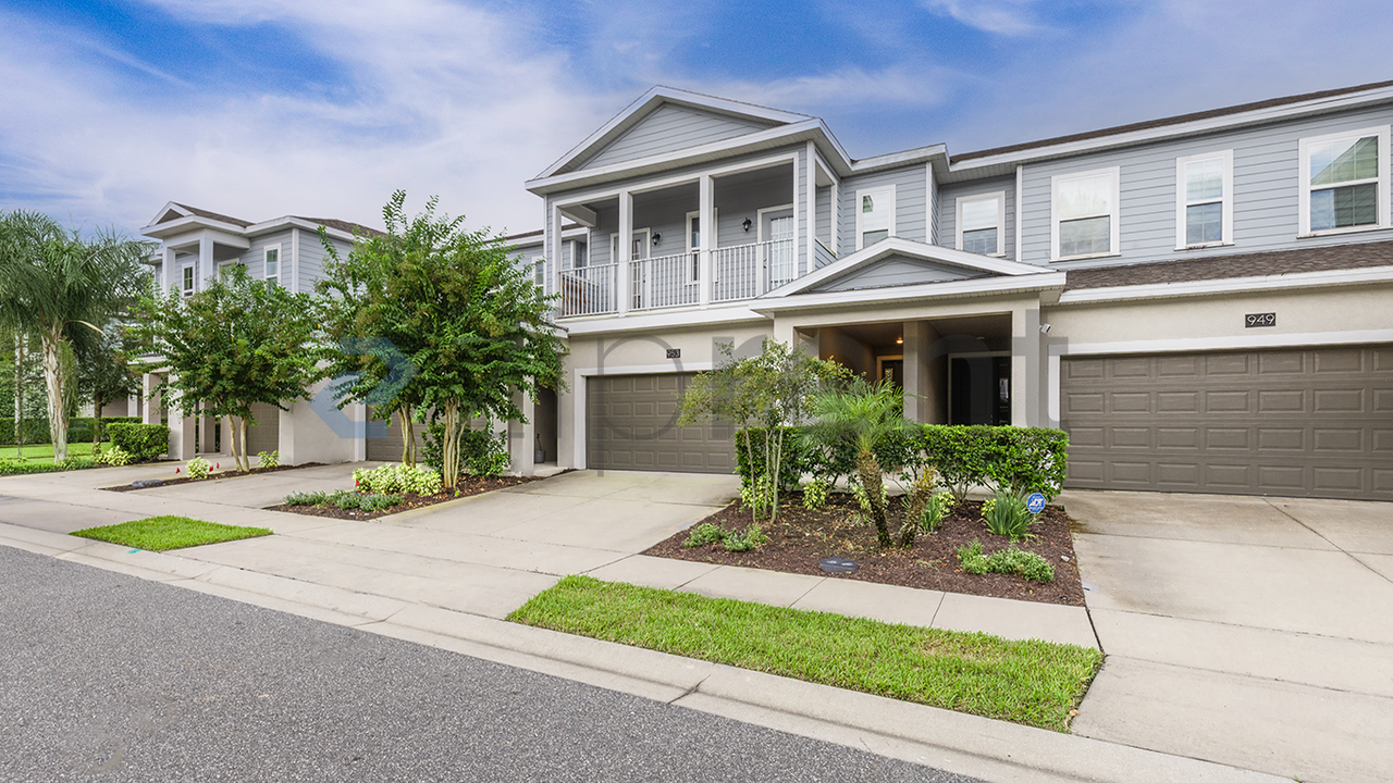 953 Grand Wildmere Cv - Photo 2 of 21