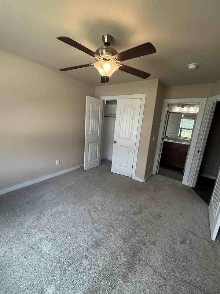 433 Red Robin Street - Photo 7 of 17