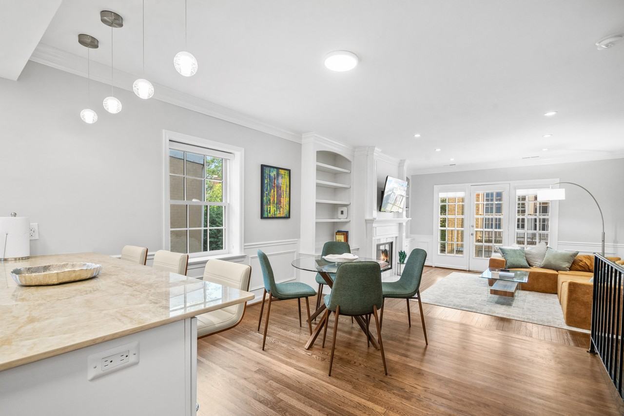 224 C St Ne #1587662P - Photo 6 of 33